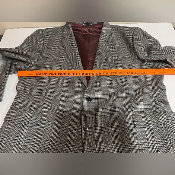 Tommy Hilfiger Classic Gray Plaid Men's Blazer, Sport Coat Jacket - Picture 12 of 16